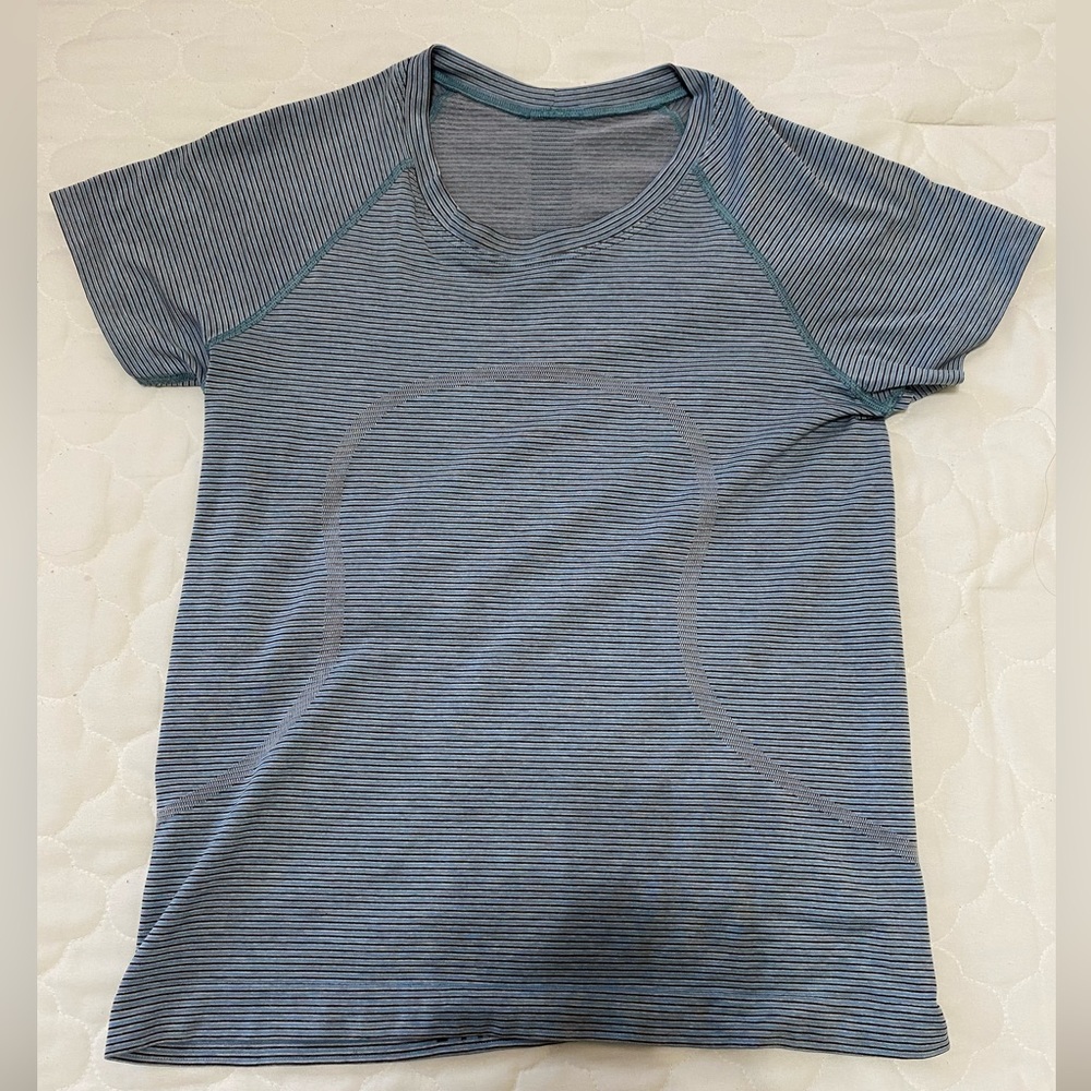 Lululemon Swiftly Tech - Size 6